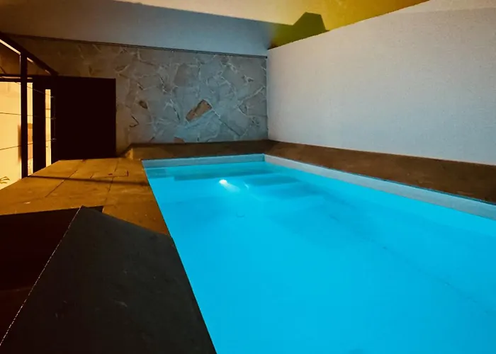 Click&guest - Jungle House In Hébergement de vacances *